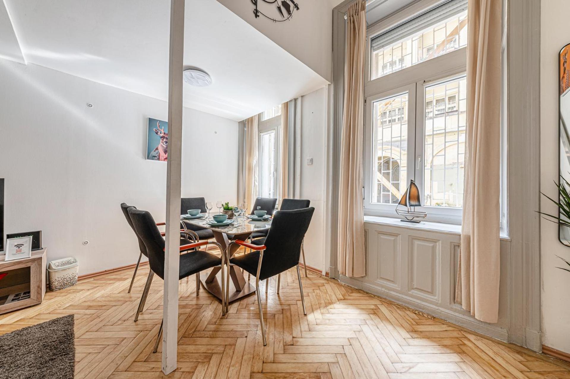 Westend Loft Chic 2br W Ac By Nyugati & M3 Metro Appartement *