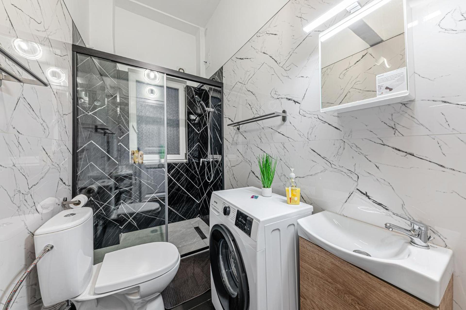 Apartament Westend Loft Chic 2br W Ac By Nyugati & M3 Metro